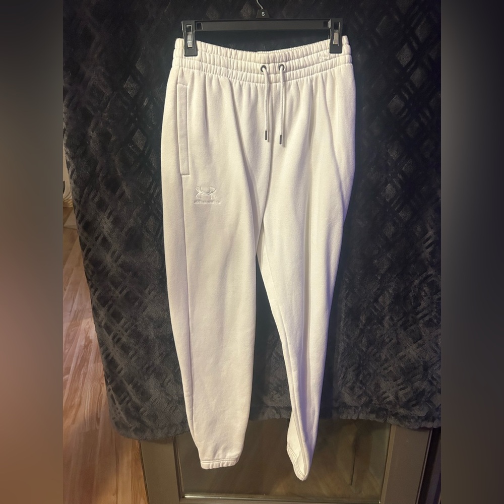 Under Armour Men's White Joggers